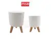 0642/43 Plastic Pot With Wooden Stand