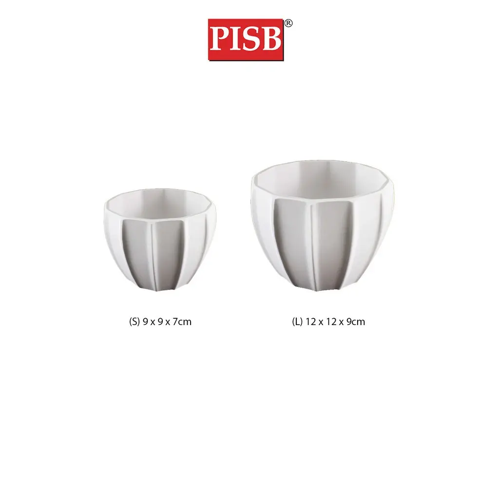 HC1481/82 White Plastic Vase Flower Pot