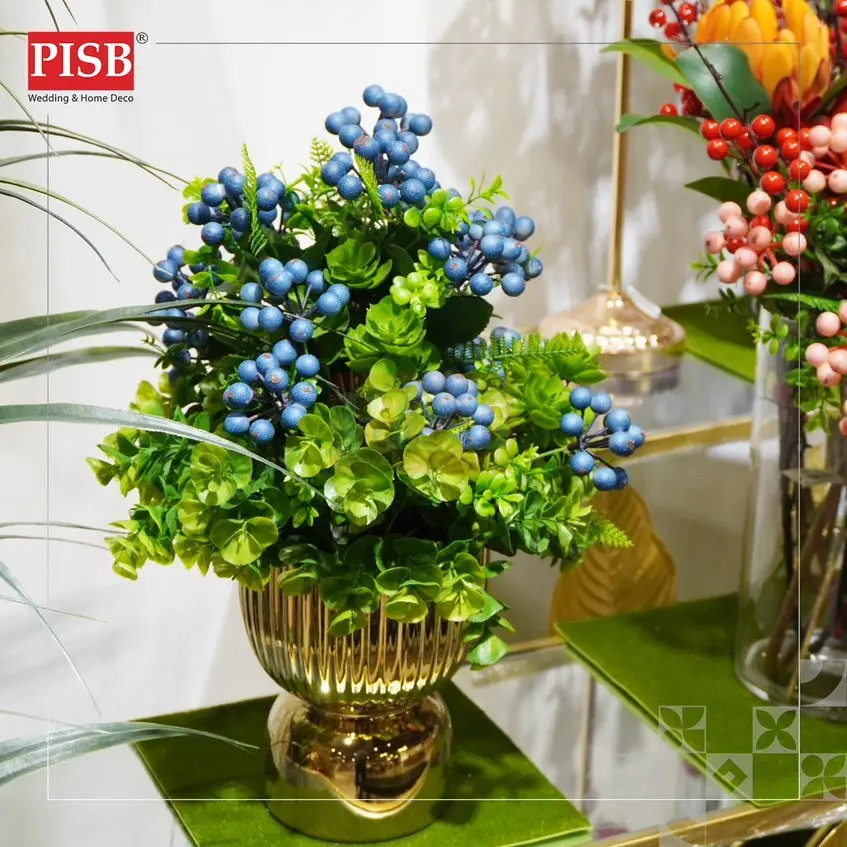 2235 30CM Berries Bush Artificial Flower Bunga Hiasan Bunga Dulang Hantaran Perkahwinan Hand Bouquet (7 Heads/Stalk) - Image 2