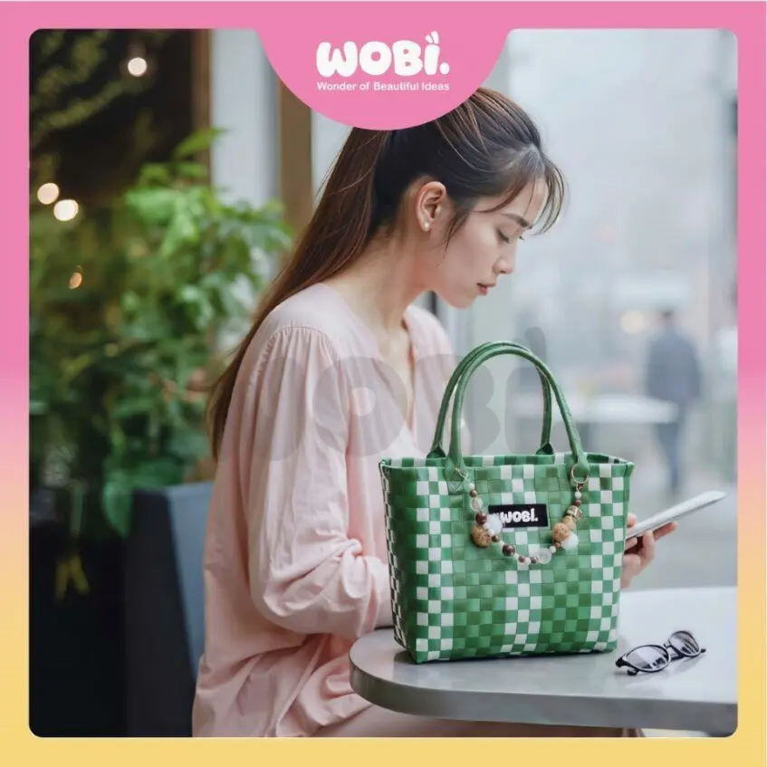 2006 WOBI Medium Tote Bag Women Bag Shopping Bag Gift Bag Retail Goodies Bag Wedding Birthday Beg Anyaman Warna Warni - Image 5