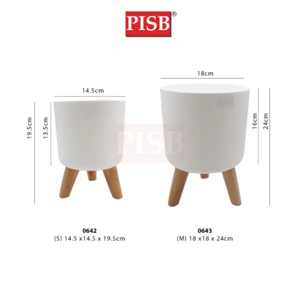a93710077604bb46952b8ff5f131393e-1.jpeg 0642/43 Plastic Pot With Wooden Stand