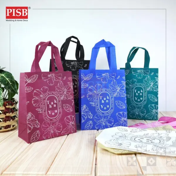 e53b0f8eb89a4230676b9ab6bca57878.jpeg 7177/79 (10Pcs/Pkt) Non Woven Bag Doorgift Bag Goodies Bag Doorgift Murah Goodies Kahwin Borong Wedding Gift Bag