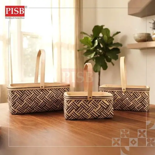 3ae08f6770b38dbe54f4c089d275ceed.jpeg 1148/49/50/51 Woven Basket With Handle Bakul Buah Bakul Hamper Bakul Hantaran Bakul Anyaman Hiasan Picnic Basket